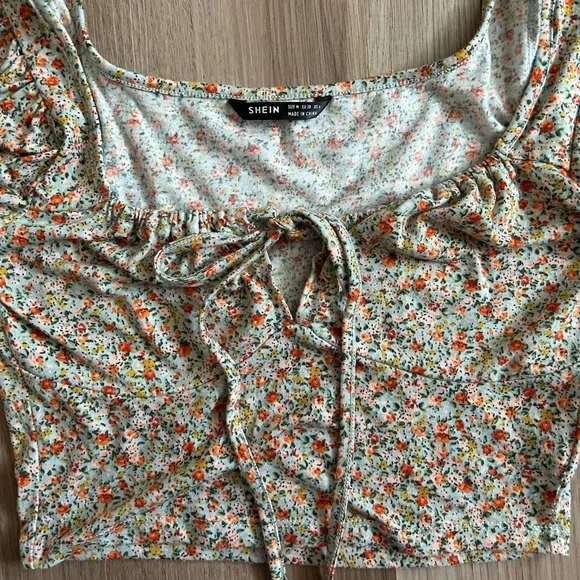 shein floral tie top - Picture 2 of 4